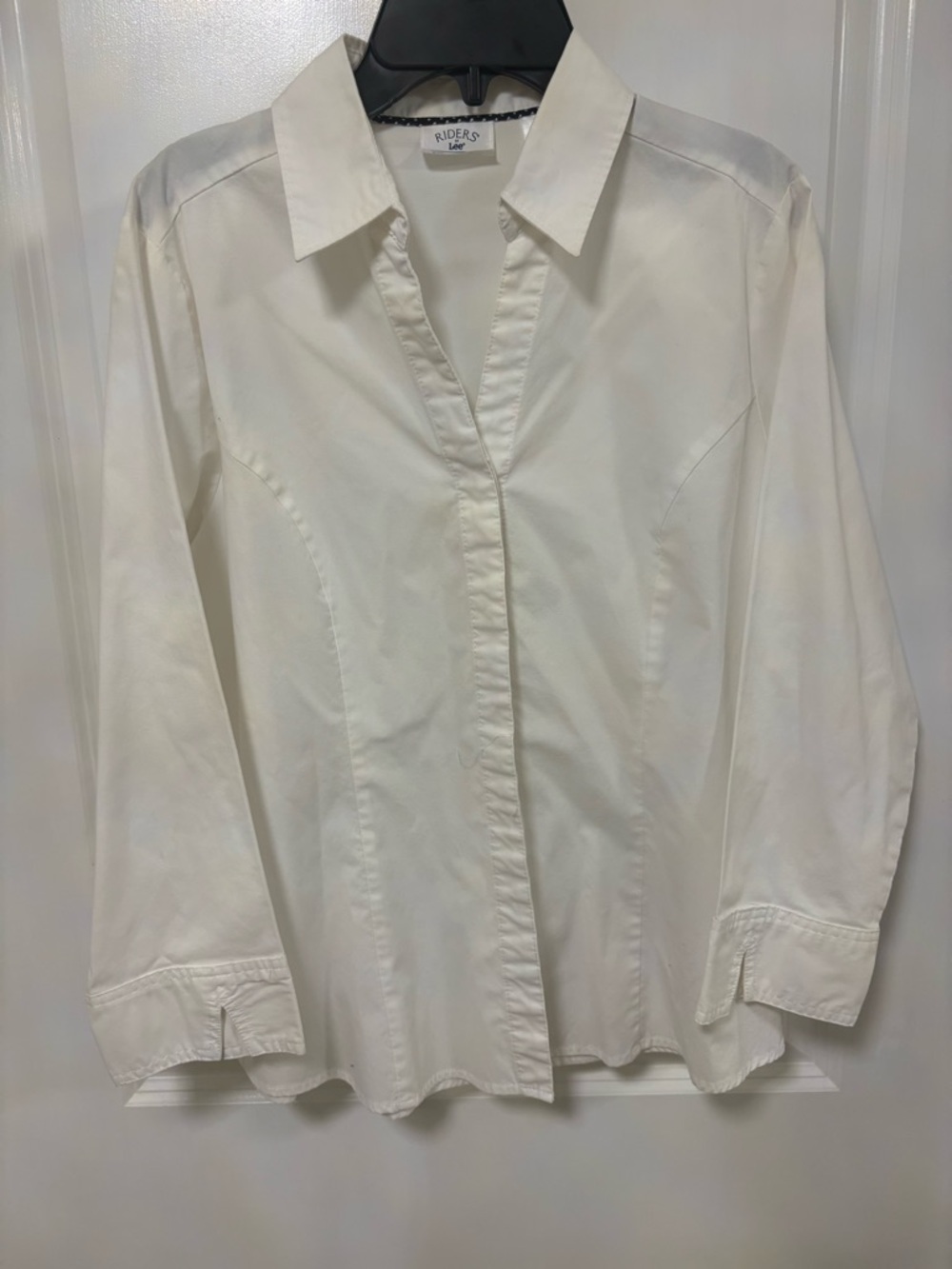Lee Riders White Collared Button-Up Shirt
